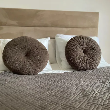 Golden Wood - 3 Bedrooms, Private Garage & Free Parking Appartamento Odivelas (Lisbon)